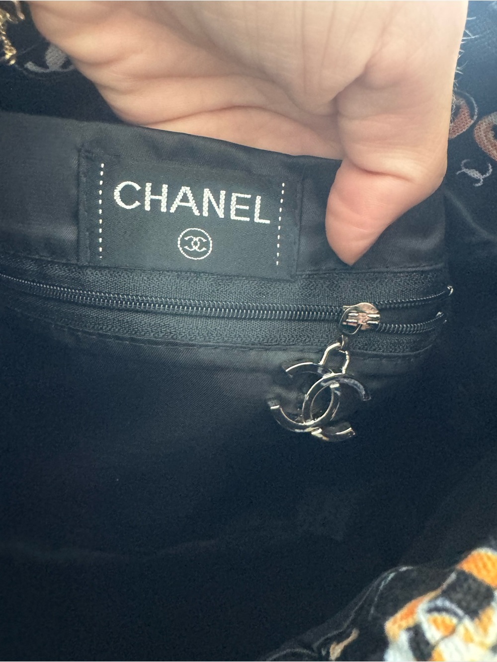 Chanel Beauty Purchase Gift Tote - Picture 6 of 7